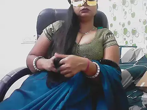 Snapshot of hard_to_do__ chatting on March 9, 6:34 pm hard to do online show from March 9, 6:34 pm