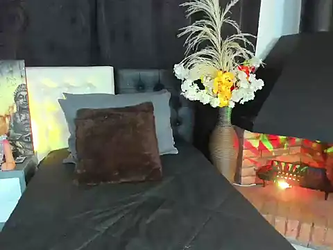 Snapshot of Vicky_Angeel chatting on April 20, 3:26 pm Vicky Angeel online show from April 20, 3:26 pm