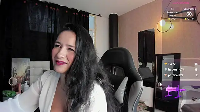 Vicky Angeel online show from June 25, 6:01 pm