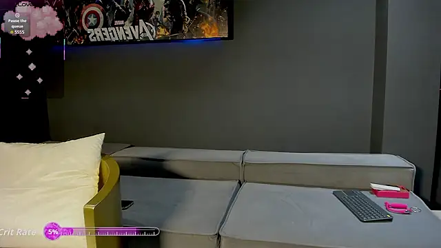 Snapshot of Ender_h0tt chatting on March 17, 1:36 pm Ender h0tt online show from March 17, 1:36 pm