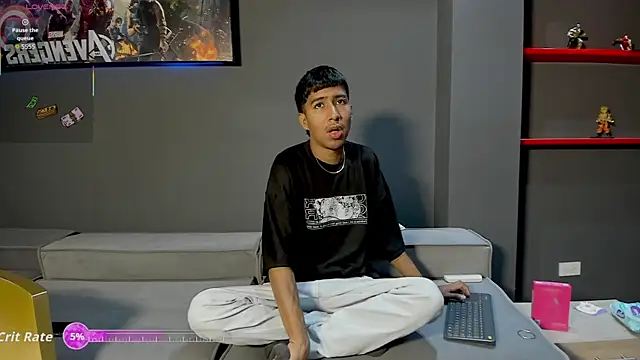 Snapshot of Ender_h0tt chatting on March 21, 1:37 pm Ender h0tt online show from March 21, 1:37 pm