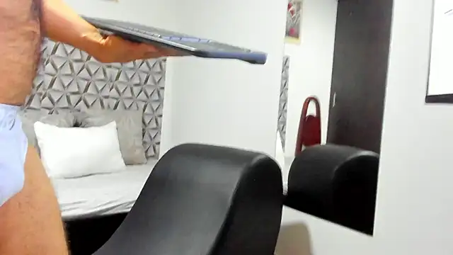 Gael Saint online show from March 19, 12:20 pm