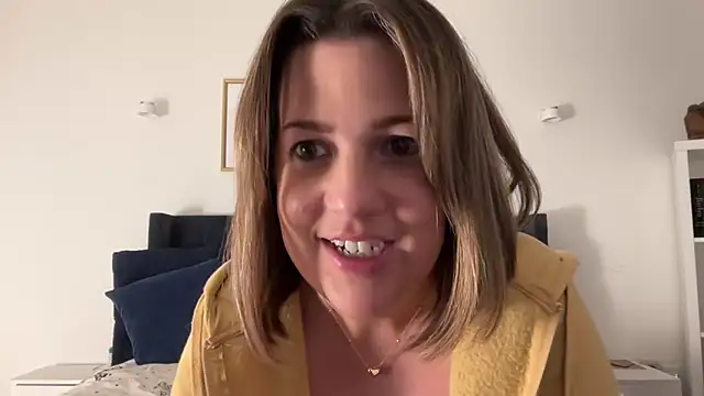 Snapshot of annabellewarick chatting on March 7, 7:11 pm annabellewarick online show from March 7, 7:11 pm