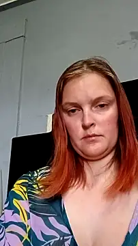 Snapshot of sexymomma2026 chatting on March 29, 1:55 pm sexymomma2026 online show from March 29, 1:55 pm