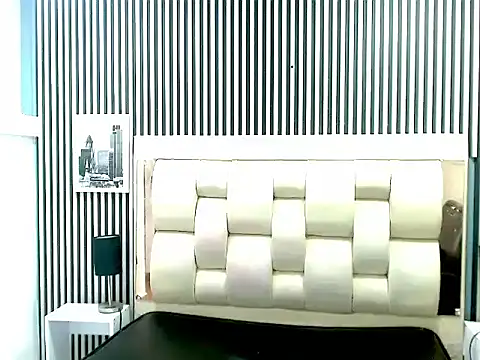 Snapshot of Alex_Wolft chatting on March 23, 11:47 am Alex Wolft online show from March 23, 11:47 am