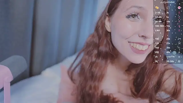 Snapshot of x__sexykitten666__x chatting on April 19, 6:10 pm x sexykitten666 x online show from April 19, 6:10 pm
