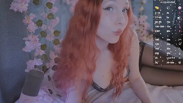 Snapshot of x__sexykitten666__x chatting on July 4, 4:13 pm x sexykitten666 x online show from July 4, 4:13 pm