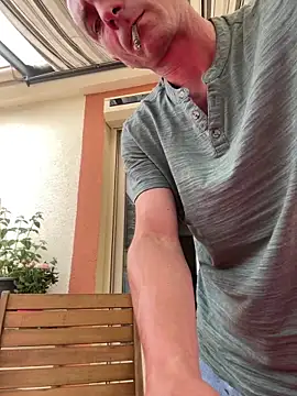 johnsex1989 online show from May 31, 2:13 pm