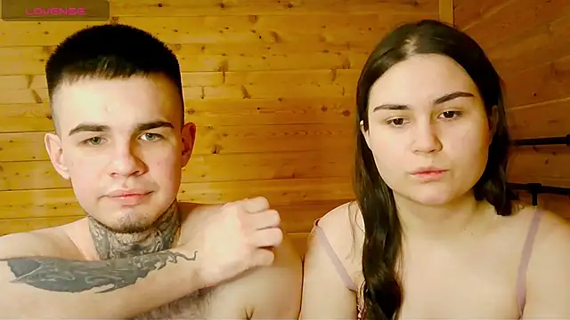 Snapshot of LucyMur chatting on March 14, 4:51 am LucyMur online show from March 14, 4:51 am