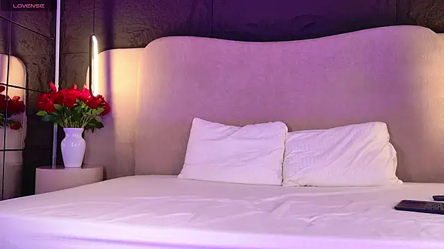 Snapshot of KariinnaG chatting on March 21, 8:34 pm KariinnaG online show from March 21, 8:34 pm