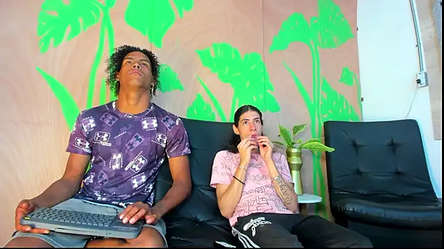 Snapshot of Kos_storm chatting on March 21, 1:26 pm Kos storm online show from March 21, 1:26 pm