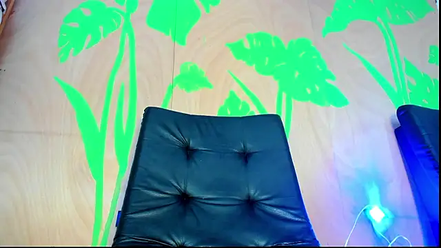 Snapshot of Kos_storm chatting on March 26, 2:22 pm Kos storm online show from March 26, 2:22 pm