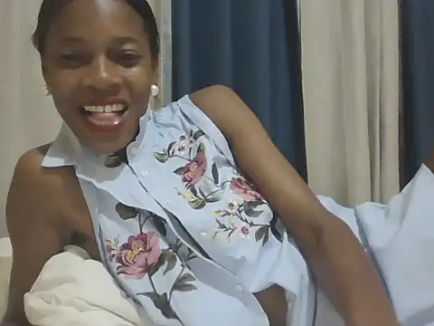 Snapshot of niki301 chatting on March 22, 1:53 am niki301 online show from March 22, 1:53 am