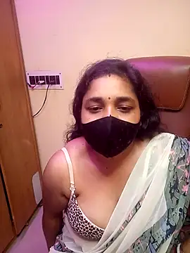 Snapshot of Tanvi_My_Girl chatting on March 13, 10:33 am Tanvi My Girl online show from March 13, 10:33 am