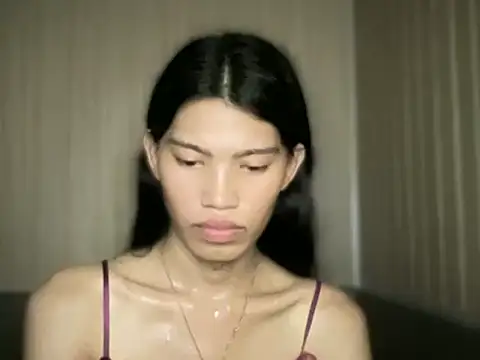 Yourgoddess jayve online show from June 18, 4:24 am