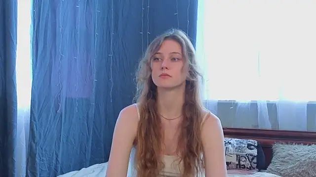 RubieHeiser online show from June 15, 10:39 am