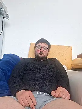 Snapshot of sexyalex26 chatting on March 29, 2:06 pm sexyalex26 online show from March 29, 2:06 pm