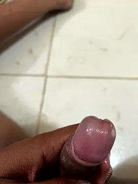 Snapshot of Chotiluli4 chatting on March 22, 10:07 am Chotiluli4 online show from March 22, 10:07 am