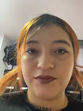 Snapshot of Kari_leonXXX chatting on March 17, 7:06 pm Kari leonXXX online show from March 17, 7:06 pm