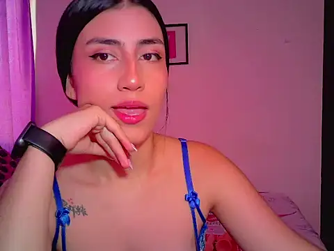 Snapshot of KattySquirtt chatting on March 14, 2:55 pm KattySquirtt online show from March 14, 2:55 pm