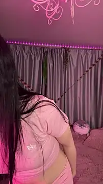 HolyRayLove online show from March 25, 6:25 pm