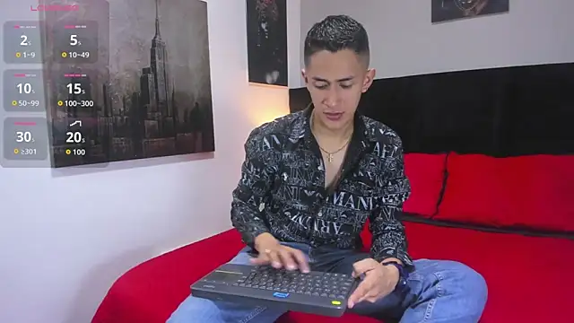 Snapshot of _Alan_Walker_1 chatting on April 12, 4:34 pm Alan Walker 1 online show from April 12, 4:34 pm