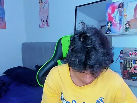 Snapshot of PaulTallx chatting on March 26, 9:31 pm PaulTallx online show from March 26, 9:31 pm