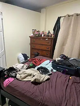 Snapshot of Johnbtte chatting on March 25, 11:11 pm Johnbtte online show from March 25, 11:11 pm