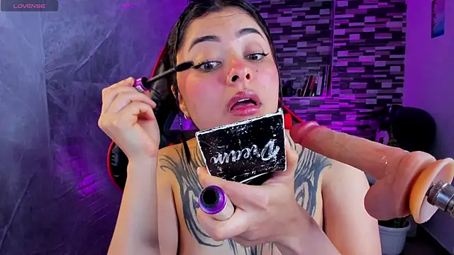 Sophiia cherry online show from July 12, 1:35 pm