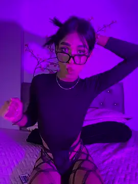 Snapshot of Tentacion_Milly chatting on March 23, 4:16 am Tentacion Milly online show from March 23, 4:16 am