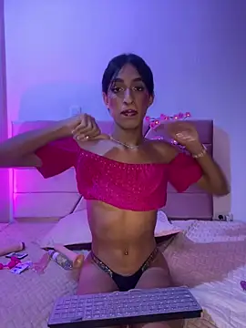 Snapshot of Tentacion_Milly chatting on March 31, 3:52 am Tentacion Milly online show from March 31, 3:52 am