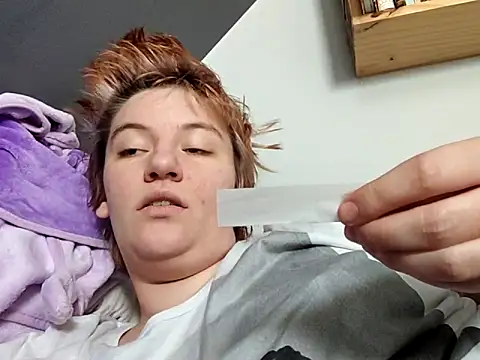 Snapshot of thatcutesubgirlwlw chatting on March 20, 1:27 pm thatcutesubgirlwlw online show from March 20, 1:27 pm