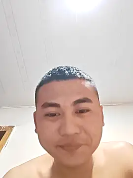 Snapshot of xiaocui06 chatting on March 17, 12:52 pm xiaocui06 online show from March 17, 12:52 pm