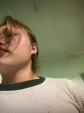 Snapshot of -Clalou- chatting on March 17, 1:03 pm -Clalou- online show from March 17, 1:03 pm