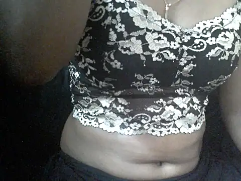 Couplehot00 online show from July 8, 9:36 am