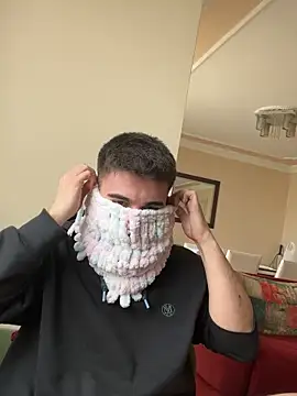 furkeyy online show from March 31, 7:42 am