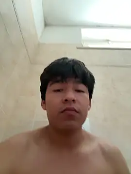 uunico22anni online show from April 27, 7:17 am