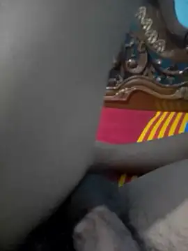 niakam22 online show from March 12, 3:34 am