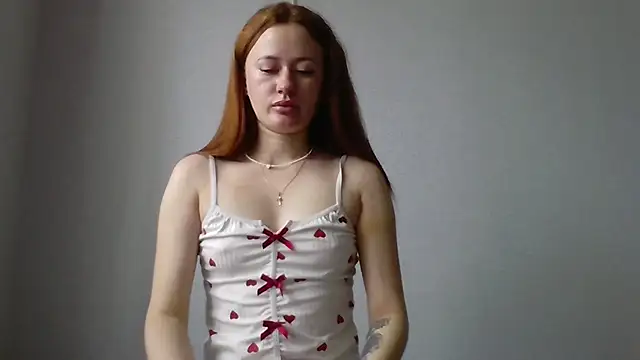 Snapshot of Whisper_Of_Desire chatting on March 30, 9:10 am Whisper Of Desire online show from March 30, 9:10 am