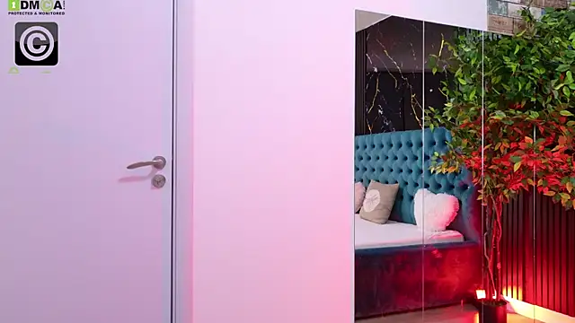 Snapshot of EllieKnights chatting on March 27, 7:46 pm EllieKnights online show from March 27, 7:46 pm