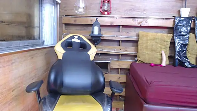 vayolettatto bigass online show from March 24, 12:21 pm