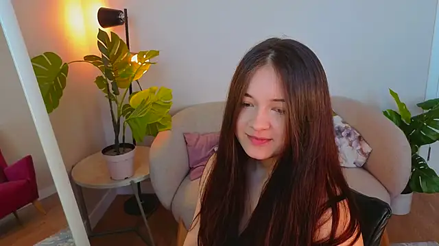 Kessi Sweet online show from May 1, 1:05 pm