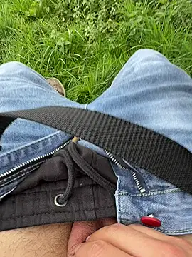 Snapshot of SoftAmjad chatting on March 23, 2:21 pm SoftAmjad online show from March 23, 2:21 pm