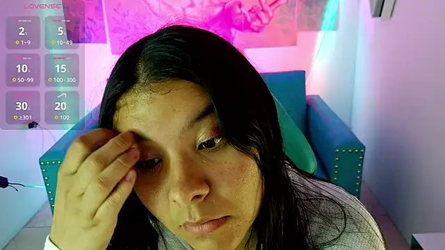 Snapshot of Shopie_hard_m chatting on March 28, 11:32 am Shopie hard m online show from March 28, 11:32 am