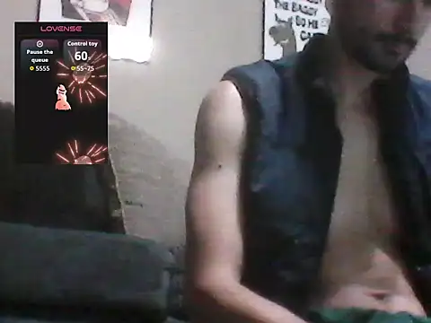 Snapshot of LiL-DRapXXX chatting on May 11, 4:04 pm LiL-DRapXXX online show from May 11, 4:04 pm