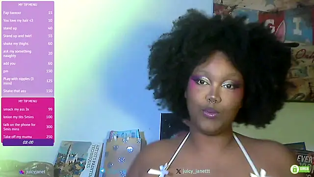 Snapshot of juicy_janet chatting on March 21, 5:38 pm juicy janet online show from March 21, 5:38 pm