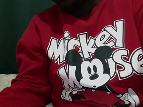 Snapshot of Sexxybella_ chatting on March 23, 7:29 pm Sexxybella online show from March 23, 7:29 pm