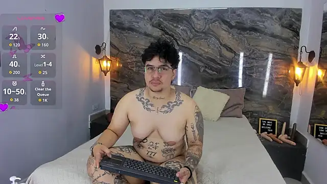 Noah koraline online show from March 24, 4:06 am