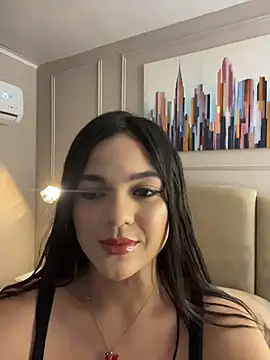 Snapshot of Bella-Ferrer chatting on July 26, 6:26 pm Bella-Ferrer online show from July 26, 6:26 pm