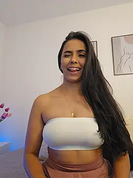 Snapshot of Victoria_Evanss chatting on March 25, 9:10 pm Victoria Evanss online show from March 25, 9:10 pm